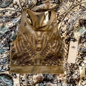 Alo Yoga crop tank